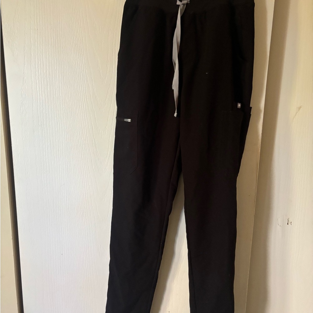 Black Figs YOLA pants
